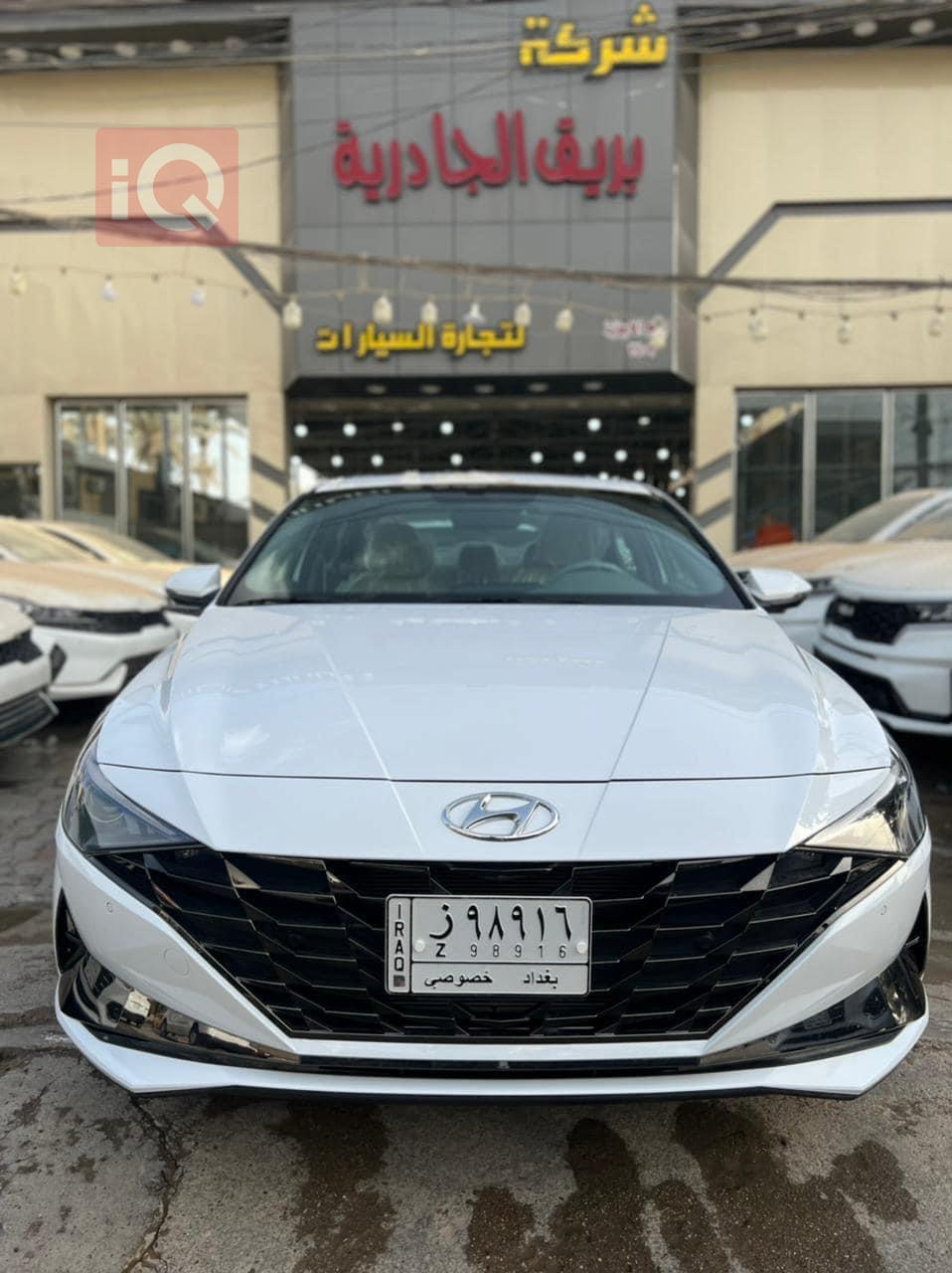 هیوندای ئەلەنترا